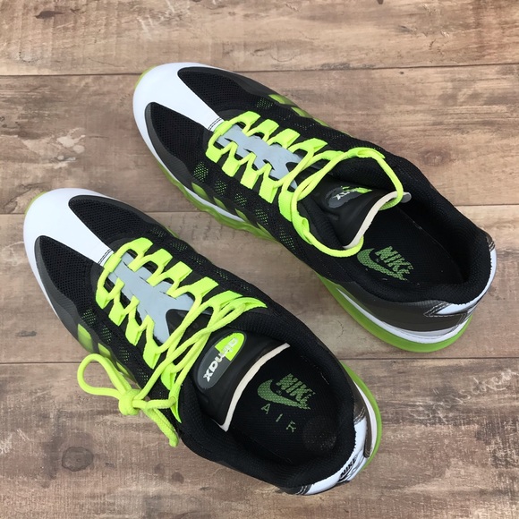 Nike Air Max 95 - Picture 8 of 16